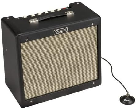 Fender Blues Junior IV Guitar Amplifier, Black, with 2-Year Warranty
