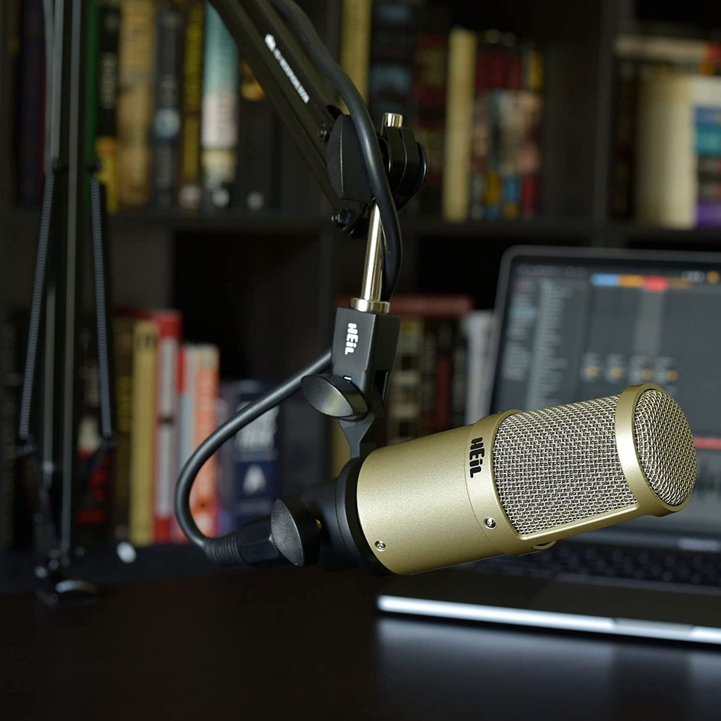 Heil’s PL 2T Fully Articulating, Professional-Quality Microphone Boom Arm for Video Podcasting, Broadcasting, Voiceover, At-Home, In-Studio Applications