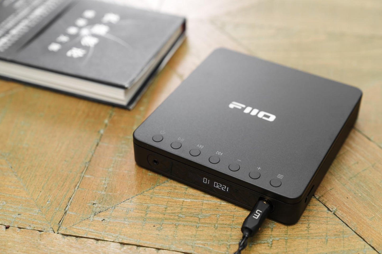 FiiO DM13 Multifunctional Portable Stereo CD Player with Long-Lasting Battery, Supports USB Ripping, Optical/coaxial/3.5mm/4.4mm outputs