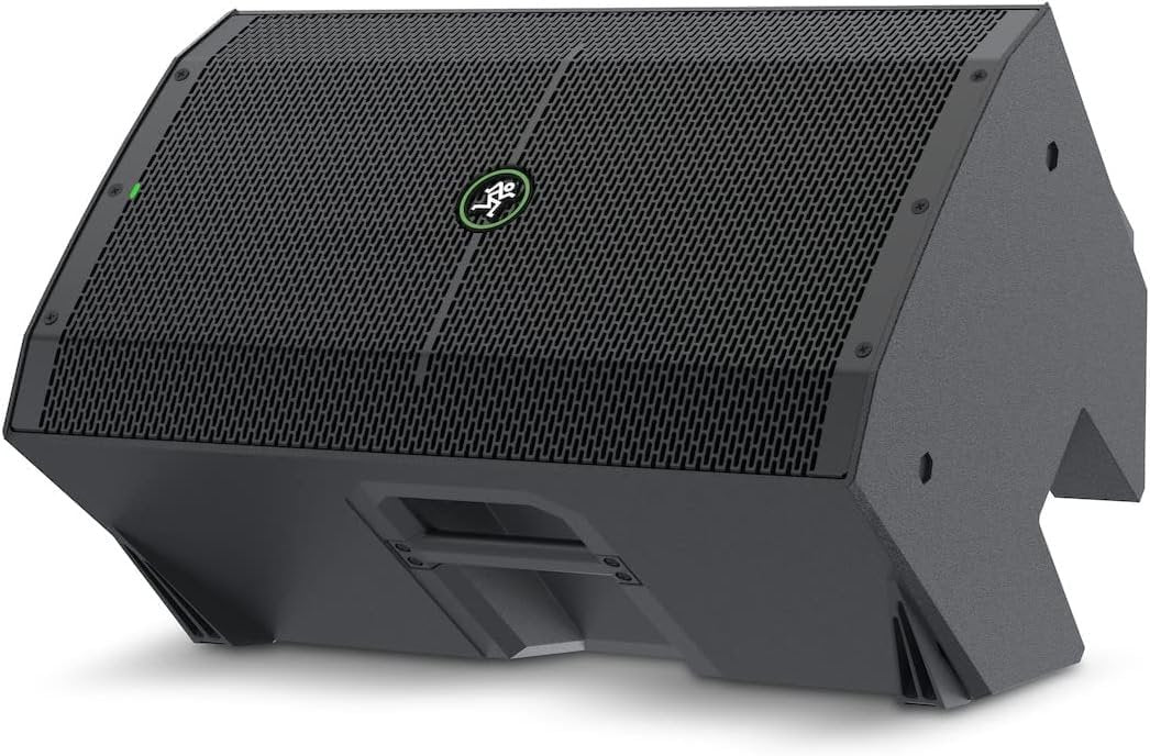 Mackie Thump Go 8" Portable Bluetooth Battery-Powered Loudspeaker