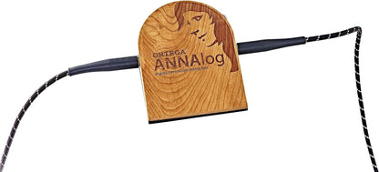 Ortega Guitars Analog Singer-Songwriter Stomp Box with Built-in Passive Piezo for Kick Sound, Natural (ANNALOG)