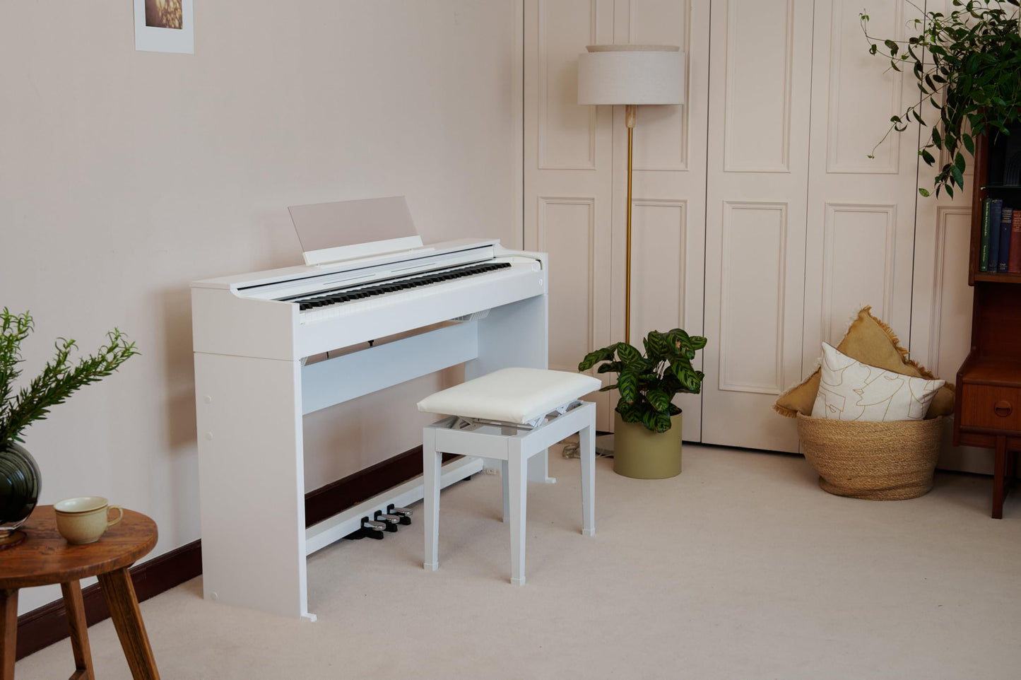 Casio CELVIANO AP-S200 Console Digital Piano, with 88 Weighted Keys, 19 Tones, 40W Speaker System, Bluetooth Audio/MIDI, USB, Rosewood Finish
