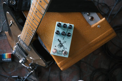 Walrus Audio Voyager MKII Pre-Amp Overdrive Pedal, Black