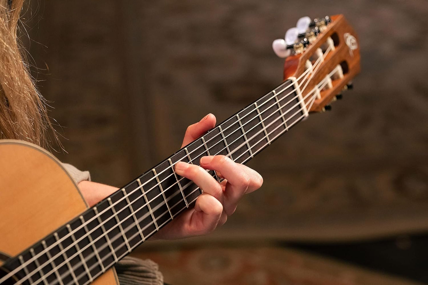 Ortega Guitars 6 String Family Series 3/4 Size Nylon Classical Guitar w/Bag, Right, Cedar Top-Natural-Satin, (R122-3/4)