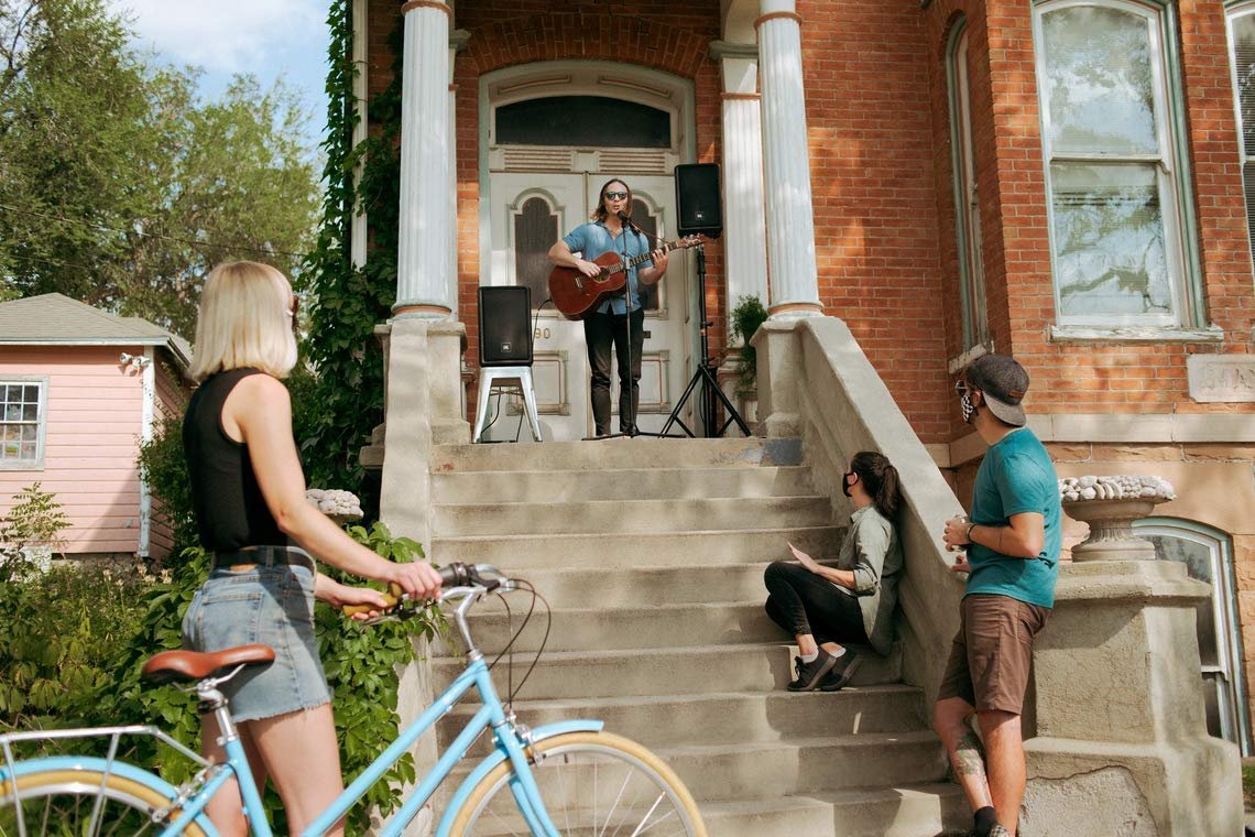 JBL Professional IRX108 Powered Portable Speaker with Bluetooth