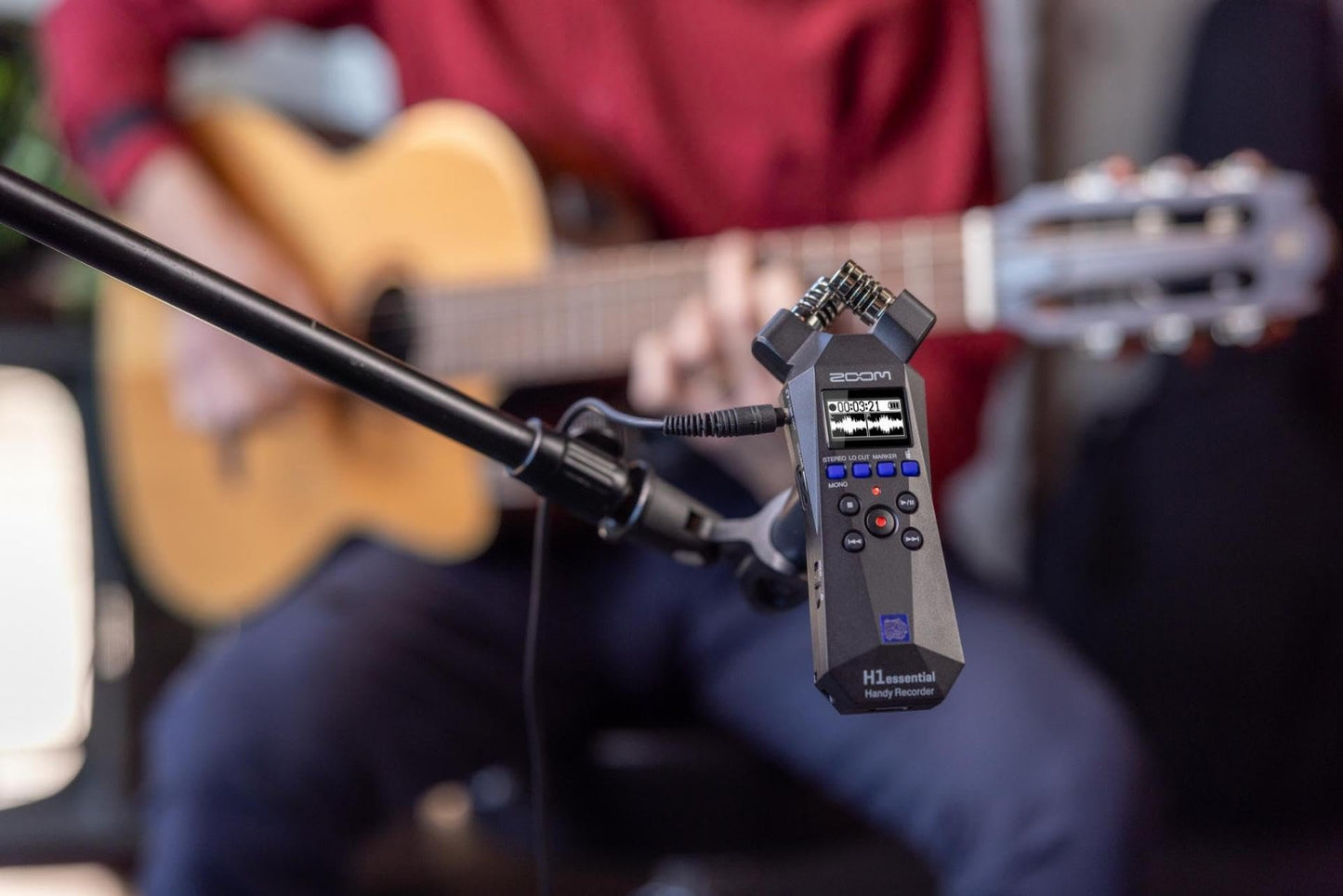 Zoom H1essential Stereo Handy Recorder (2024 Model, Essential Series) with 32-Bit Float, Accessibility, X/Y Microphones, USB Microphone, Portable, for Musicians, Podcasters, Filmmakers