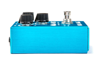 Way Huge Smalls Series Aqua Puss Analog Chorus Guitar Effect Pedal (WM71)