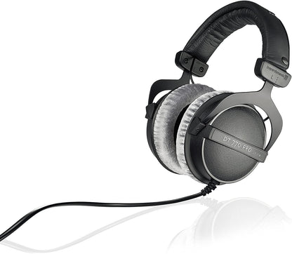 beyerdynamic DT 770 PRO 250 Ohm Over-Ear Studio Headphones in Black. Closed Construction, Wired for Studio use, Ideal for Mixing in The Studio