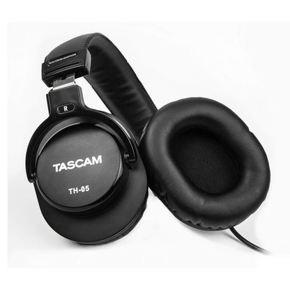 Tascam TH-05 Monitoring Headphones (TH05)