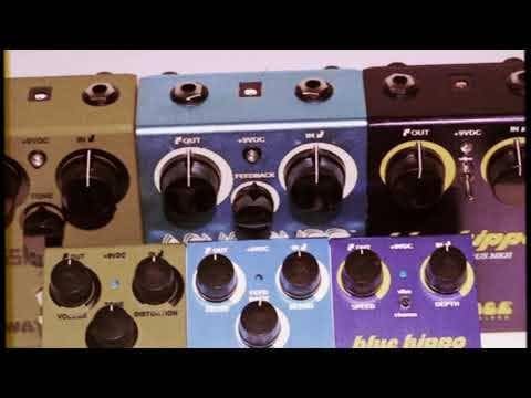 Way Huge Smalls Series Aqua Puss Analog Chorus Guitar Effect Pedal (WM71)